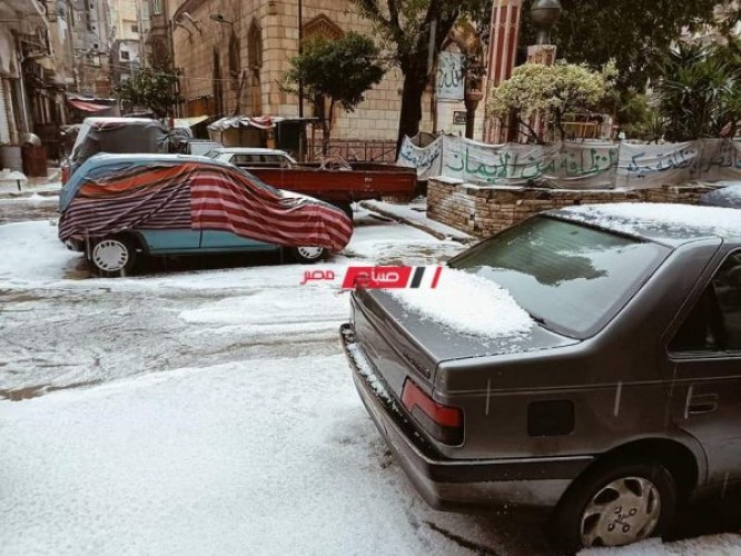 غرق الشوارع مختلف …. بالصور الثلوج تغطي شوارع الإسكندرية في ظاهرة نادرة الحدوث
