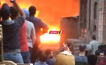 بالفيديو السيطرة على حريق نشب في مخزن إسفنج بدمياط دون خسائر بشرية