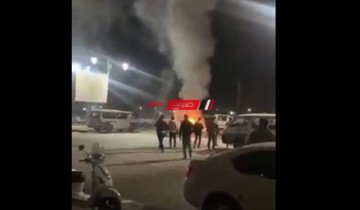 بالفيديو اندلاع النيران في سيارة بمنطقة الأعصر بدمياط دون خسائر بشرية