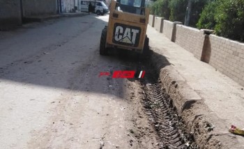 حملة مكبرة لتجريف الرمال في دمياط استعداد لسقوط الأمطار