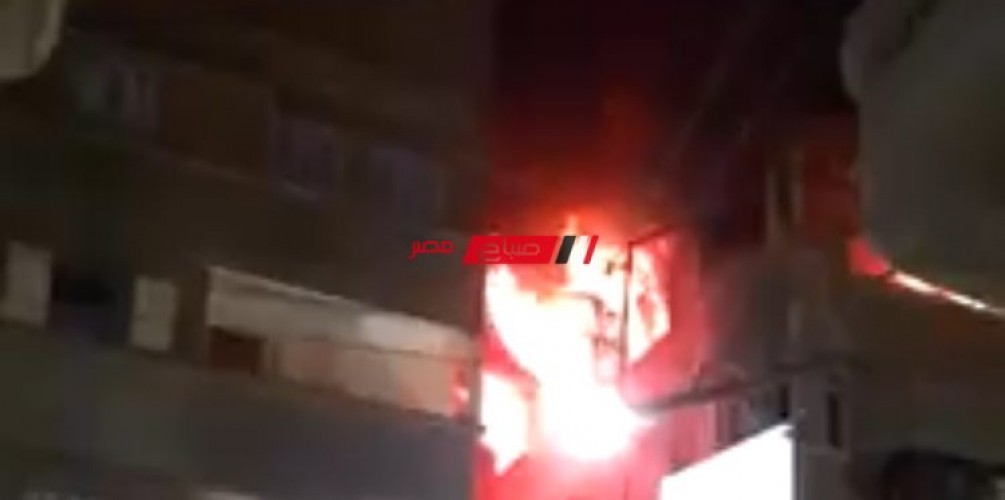 بالصور السيطرة على حريق هائل نشب في شقة سكنية بدمياط
