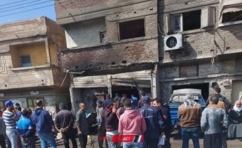 الحماية المدنية تسيطر على حريق محل اسفنج في دمياط دون اصابات