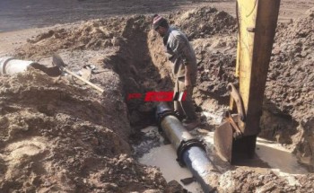 الانتهاء من إصلاح كسر خط مياه 11 بوصة بمدخل قرية سيف الدين بدمياط