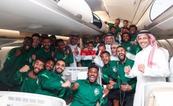 رونالد دي بور يُهنئ المنتخب السعودي على التأهل إلى كأس العالم