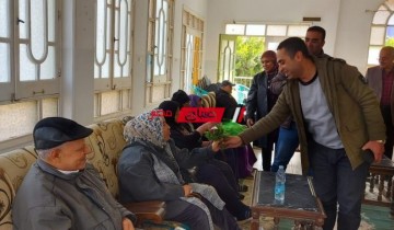 بالصور رئيس محلية رأس البر يزور دار المسنين بمناسبة عيد الأم