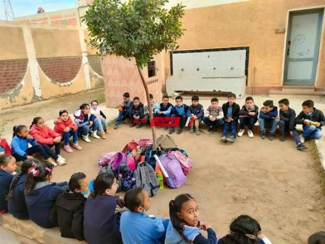 50 طالب يشارك في فعاليات المخيم الكشفي للطلائع بمدارس دمياط