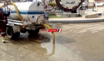 حملات مكبرة في دمياط لكسح مياه الامطار بعد ليلة مطيرة وتقلبات حالة الطقس