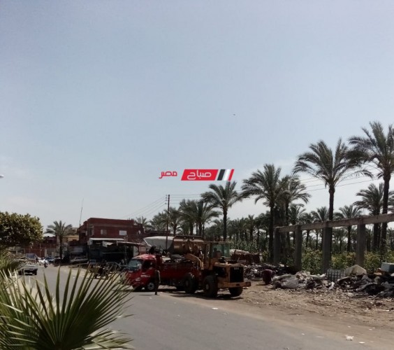 محلية كفر البطيخ بدمياط: رفع تشوينات الخردة الموجودة بطريق المطار للارتقاء بالمحيط البيئي