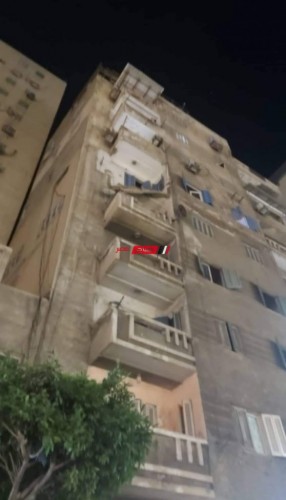 انهيار شرفة عقار علي سيارة وإصابة شخصين في الإسكندرية
