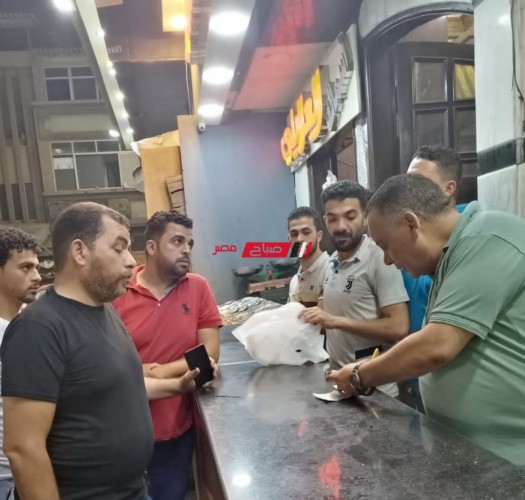 حملة مكبرة على مطاعم رأس البر تحرر 4 محاضر لعدم وجود شهادات صحية
