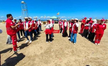 انطلاق فعاليات مبادرة الهلال الأحمر بشواطئ رأس البر تحت شعار “صيف آمن”