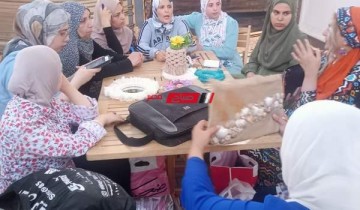 قومي المرأة بدمياط يعقد ورشة عن فن الديكوباج والميكسدا ميديا