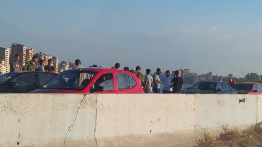 بدون إصابات .. حادث تصادم بين سيارتين بطريق رأس البر في دمياط