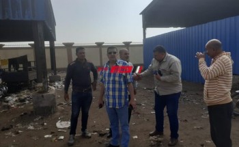 رئيس مدينة فارسكور بدمياط يتفقد أعمال مصنع تدوير القمامه بأبو جريدة