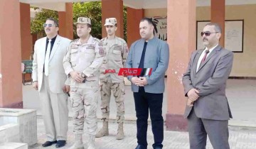 المستشار العسكري لمحافظة دمياط يتفقد سير المدارس العسكرية في جولة ميدانية