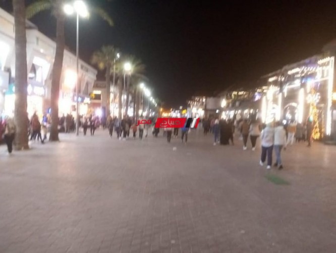 اقبال متوسط على شارعي النيل واللسان في رأس البر لقضاء عطلة نهاية الاسبوع