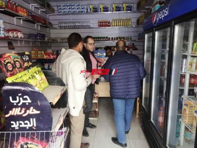 حملة ميدانية تتفقد محلات دمياط لمراقبة أسعار المواد الغذائية والاستهلاكية
