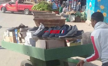 حملات مكثفة لرفع الاشغالات بسوق عزبة العمال في دمياط