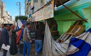 استمرار حملات رفع الاشغالات من شوارع مدينة دمياط مع تحصيل رسوم فروشات رمضان
