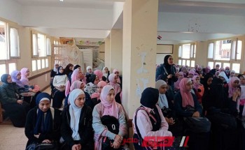 جلسة تفاعلية عن زواج الإناث تنفذ بمركز شباب التوفيقية في دمياط