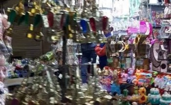 الزينه وفوانيس رمضان تغطي شوارع دمياط احتفالًا بالشهر المبارك
