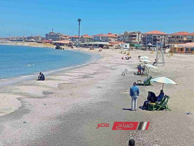 بـ 33 برج انقاذ … استعدادات مكثفة على شواطئ مدينة رأس البر لاستقبال شم النسيم