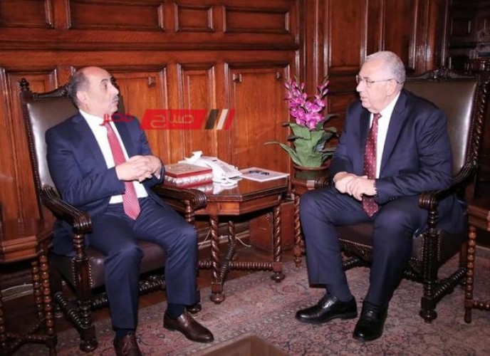 وزيرا الزراعة في مصر وفلسطين يبحثان تعزيز التعاون في المجالات الزراعية المختلفة