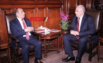وزيرا الزراعة في مصر وفلسطين يبحثان تعزيز التعاون في المجالات الزراعية المختلفة