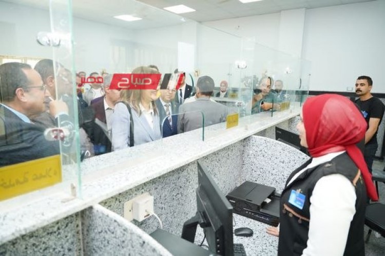 وزيرة التخطيط والتنمية الاقتصادية تفتتح المركز التكنولوجي بديوان عام محافظة شمال سيناء