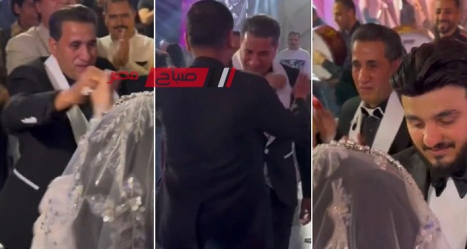 أحمد شيبة يبكي متأثرا في حفل زفاف نجله