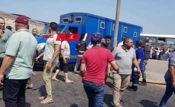 بالصور اصابه 6 اشخاص في حادث تصادم 4 سيارات على طريق كفر سعد بدمياط