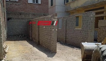 التصدي لاعمال بناء بدون ترخيص بقرية كرم ورزوق في دمياط