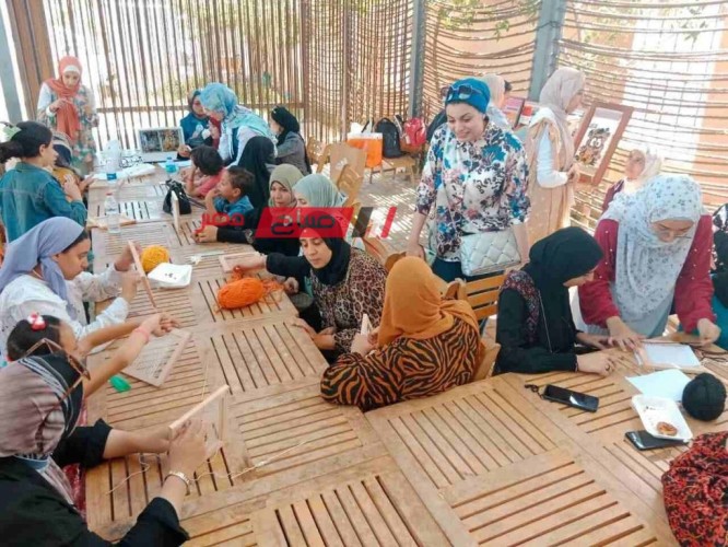 قومي المرأة بدمياط ينظم ورشة لتعليم الكليم اليدوي بالنول بأقل التكاليف