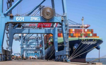 ميناء دمياط يستقبل 7352 طن من القمح لصالح القطاع الخاص