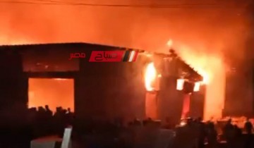 نشوب حريق هائل داخل ورشة اثاث في قرية العنانية بدمياط
