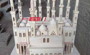 من دمياط وبالأخشاب .. مجسم المسجد النبوي يشعل مواقع التواصل الاجتماعي “صور”