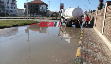تكثيف جهود كسح مياه الامطار من شوارع دمياط