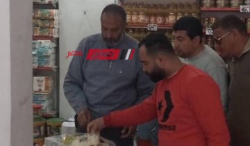 رئيس محلية كفر سعد بدمياط يقود حملة مكبره  لمراقبه الاسعار والمواد الغذائية