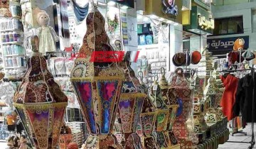 فوانيس رمضان 2024 تملأ شارع النيل في رأس البر .. احتفالا بقدوم الشهر المبارك