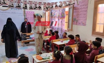 في اول ايام رمضان .. وكيل التعليم بدمياط يتابع سير العملية التعليمية داخل المدارس
