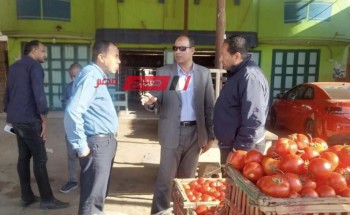 رئيس مدينة كفر البطيخ يشرف على اعمال نقل انشطة الوكالات الي اسواق دمياط الجديدة