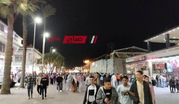 استمرار التوافد على شارع النيل ومنطقة اللسان في راس البر خلال ثالث ايام عيد الفطر المبارك