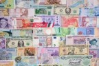 استقرار أسعار العملات اليوم الثلاثاء 23-4-2024 في البنوك المصرية