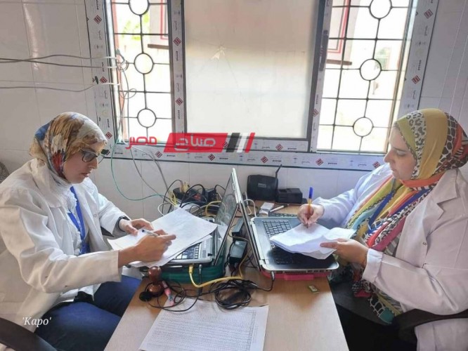 محافظ دمياط تتلقى تقريرًا حول نتائج القافلة الطبية التى أطلقتها الصحة بقرية أبو سعادة الكبرى ضمن خطة شهر إبريل