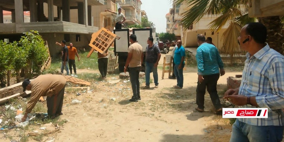 حملات متتالية للتصدى للمخالفات وإعادة الانضباط بشوارع مدينة رأس البر
