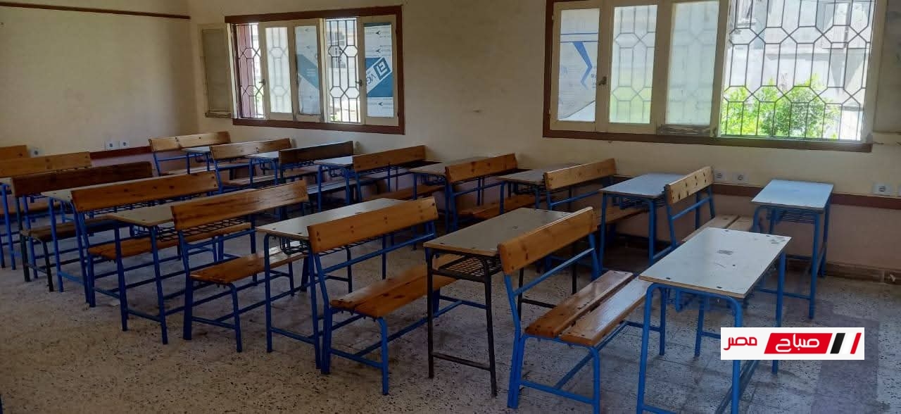 وكيل التعليم بدمياط يعلن جاهزية اللجان لاستقبال 14 ألف طالب وطالبة في ماراثون الثانوية العامة