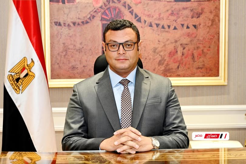 وزير الإسكان يصدر قرارا بحركة تكليفات وتنقلات بهيئة المجتمعات العمرانية الجديدة وأجهزة عدة مدن